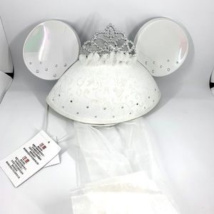 MINNIE MOUSE BRIDE HAT WITH VAIL CROWN WHITE
